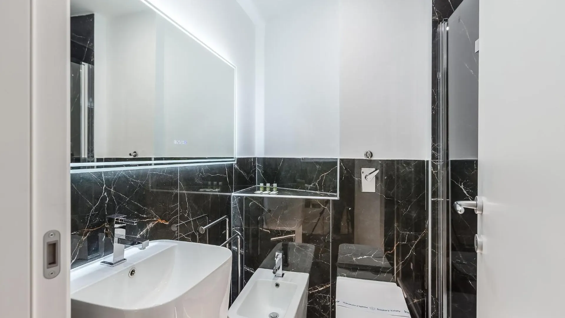 Certosa Chic 41 By Innstay ミラノ